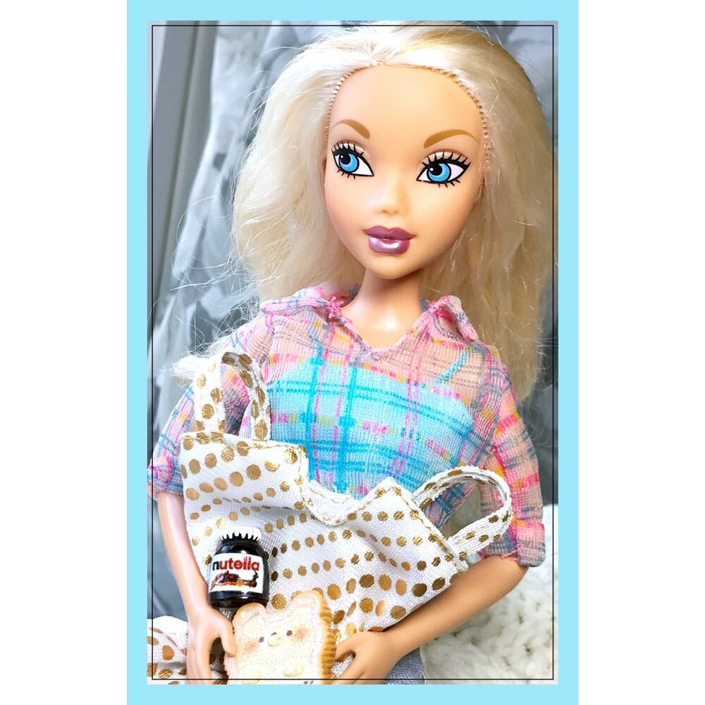 VTG Mattel 2003 My Scene Vespa Barbie Kennedy 12" Fashion Doll Blonde